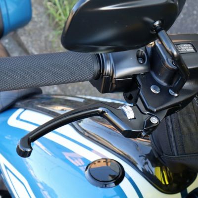 M8ソフテイル アルミ アジャスタブルレバーセット スタンダードタイプ (ブラック/シルバー) スピードラ