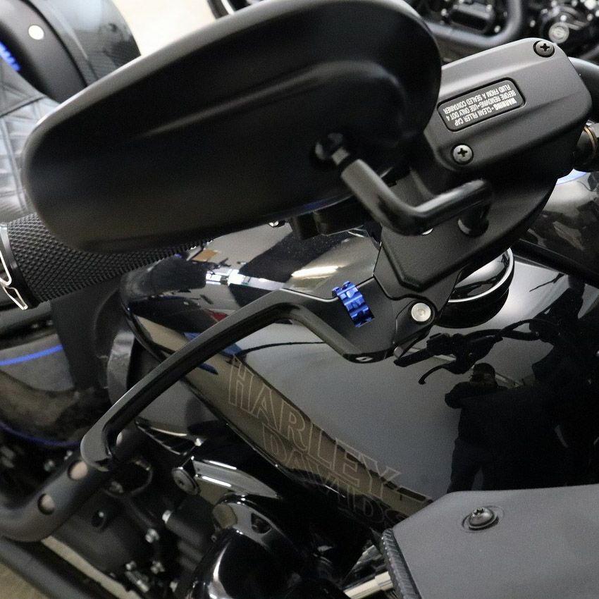  M8ソフテイル アルミ削り出し アジャスタブルレバーセット スタンダードタイプ (ブラック/ブルー) スピードラ