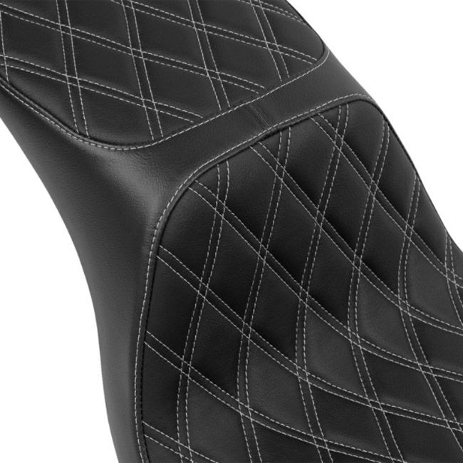 M8ソフテイル ローライダー/S/ST、スポーツグライド パフォーマンスプレデター 2UPシート (ダブルダイアモンド/シルバー)4