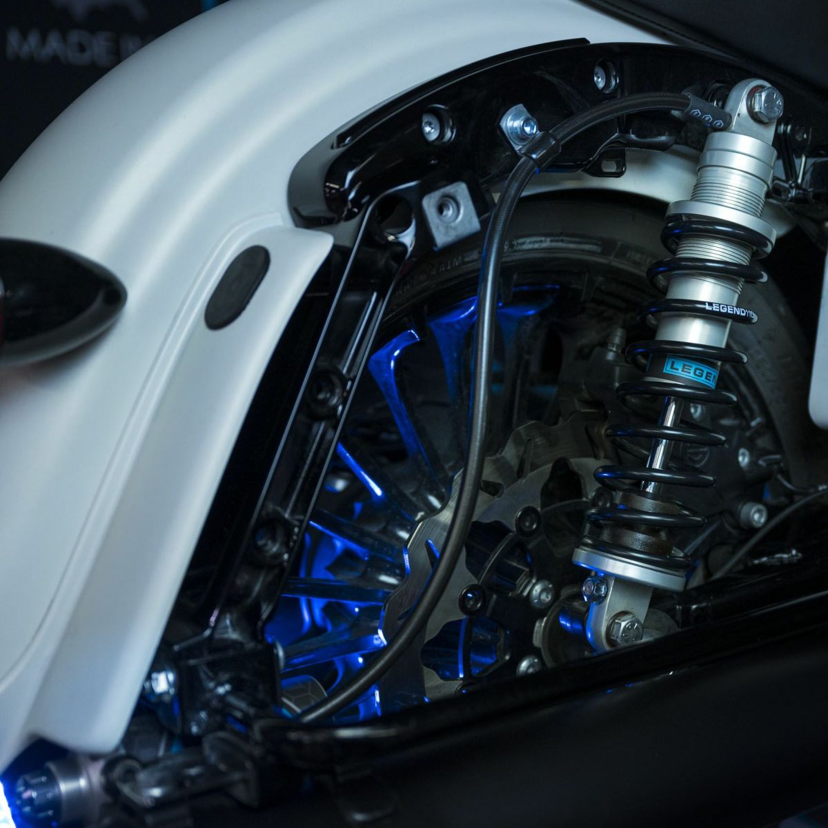 2009～2013 ツーリング REVO ARC リモートリザーバー付リアサスペンション 13インチ・スタンダード (シルバー)