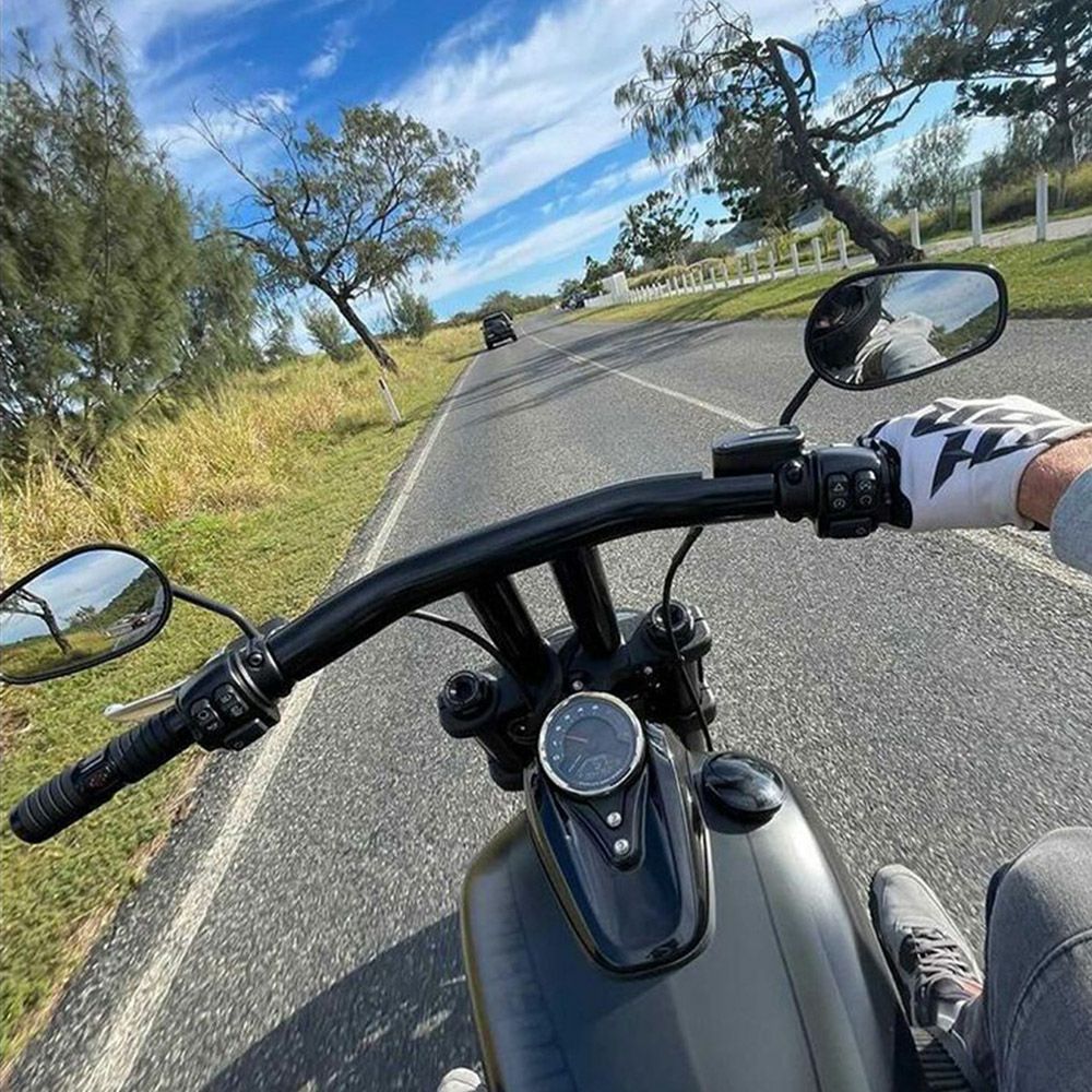 ストレートライズ 2インチ径 ハーレー Tバー 6インチ (グロスブラック)