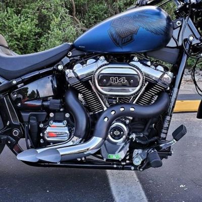 M8 ツーリング、ソフテイル、トライク カットバック フルエキゾーストマフラー (クローム/ブラック) ブローパフォーマンスエキゾースト