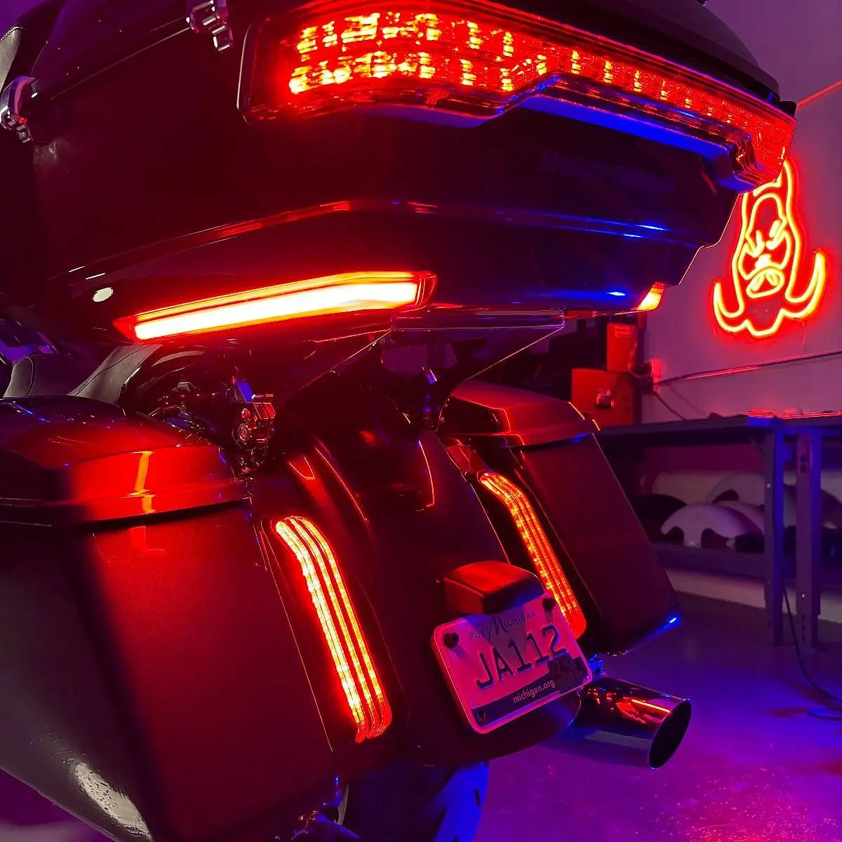 2014以降 ツーリンング ツアーパック LEDサイドマーカー スモーク Hog Workz（ホグワークズ） 3