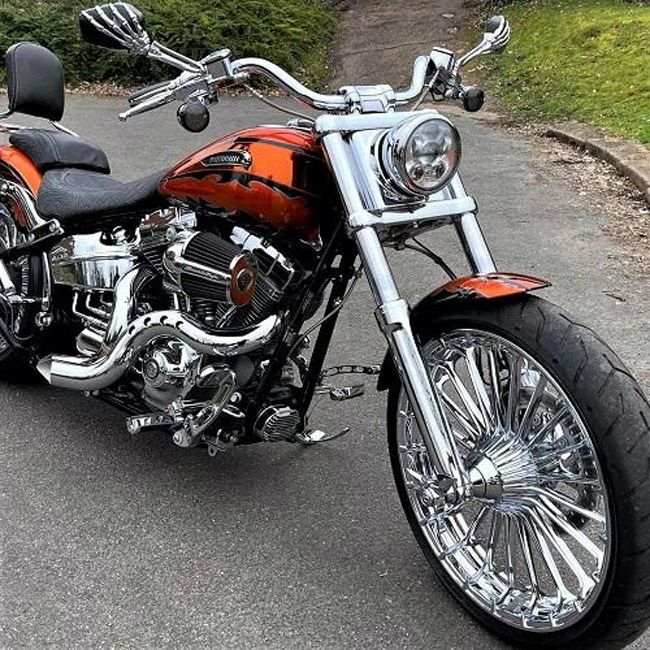 EVO/TC ソフテイル、ダイナ、ツーリング、トライク カットバック フルエキゾーストマフラー (クローム/クローム)16