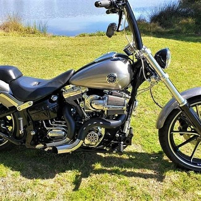 EVO/TC ソフテイル、ダイナ、ツーリング、トライク カットバック フルエキゾーストマフラー (クローム/ブラック)10