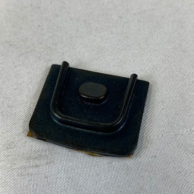  2000～2017 ソフテイル コイルカバー用 ラバーパッド1