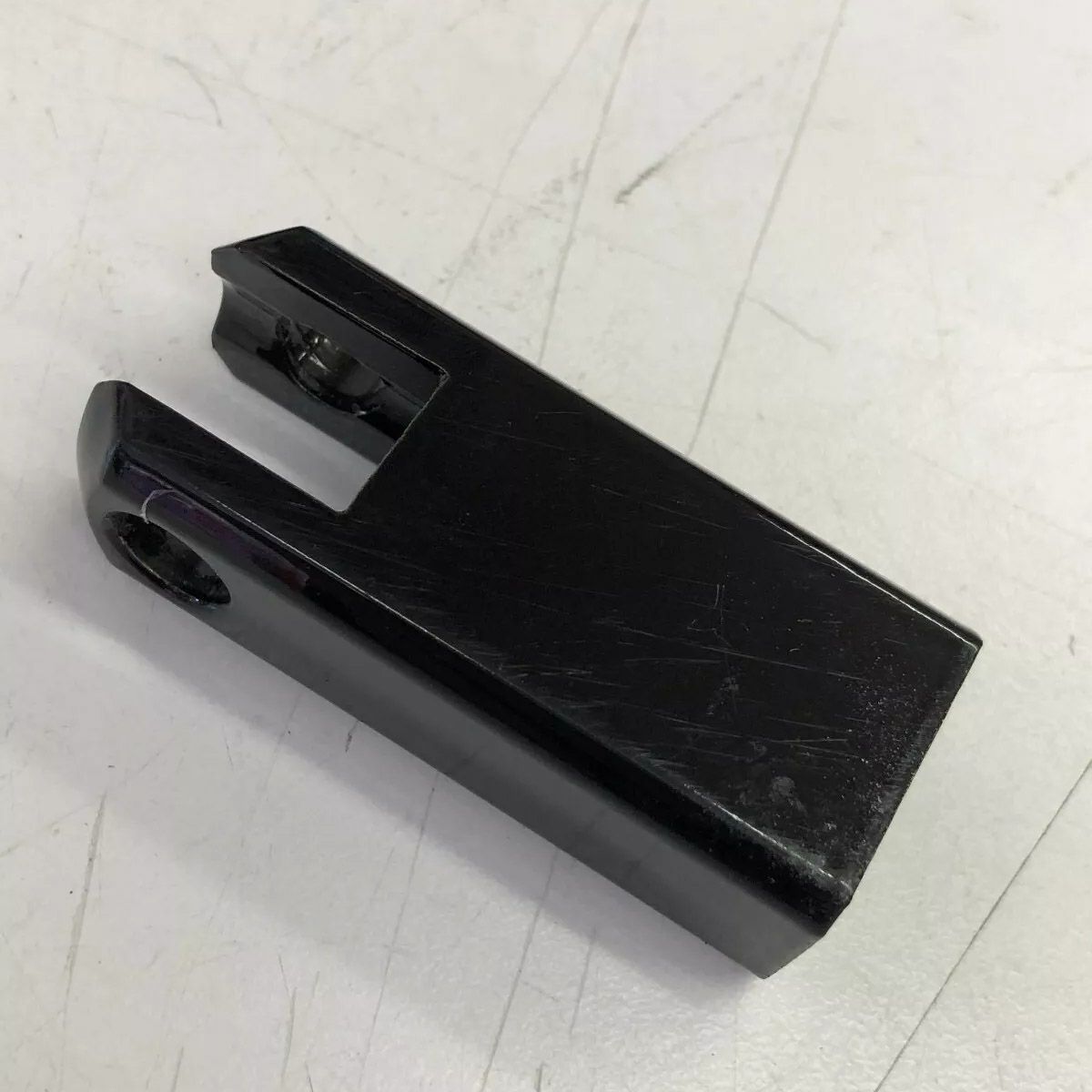 1983～2003 スポーツスター パッセンジャーフットペグサポート