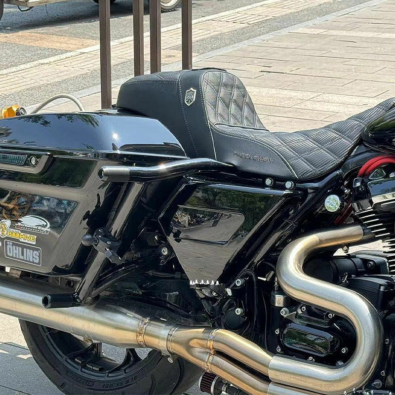 2014以降ツーリング トライアングルスタイル サイドカバー ブラック 2