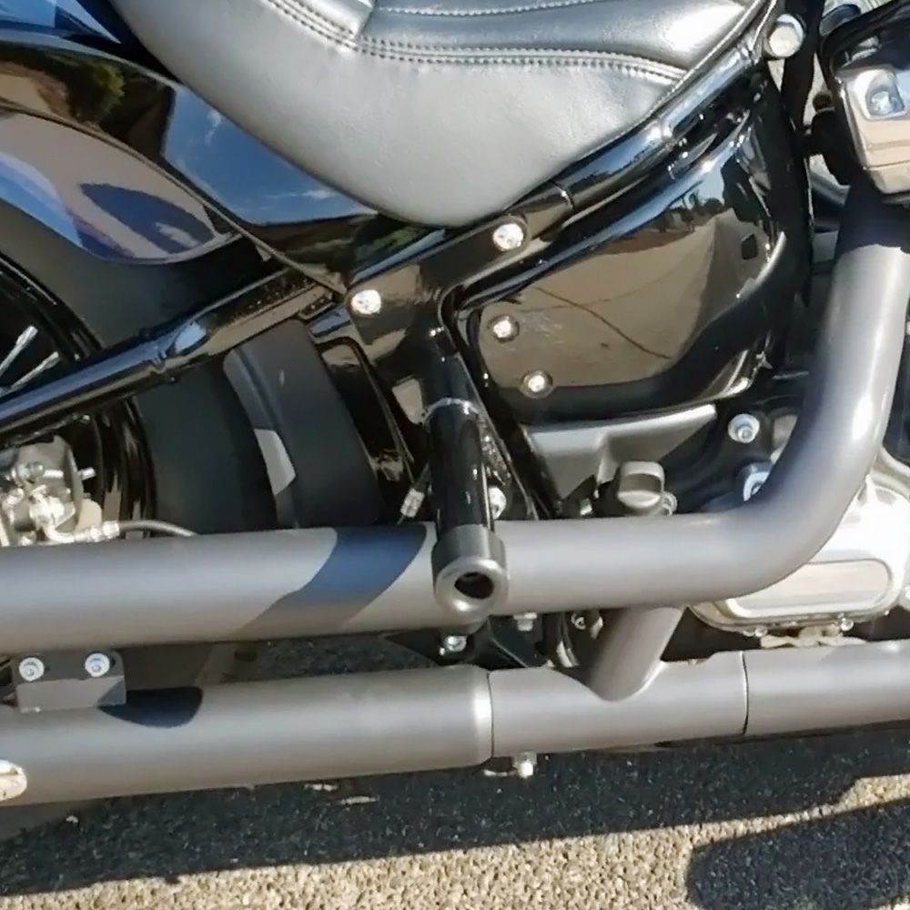 M8ソフテイル リアクラッシュバー ブラック Dean Speed 画像5