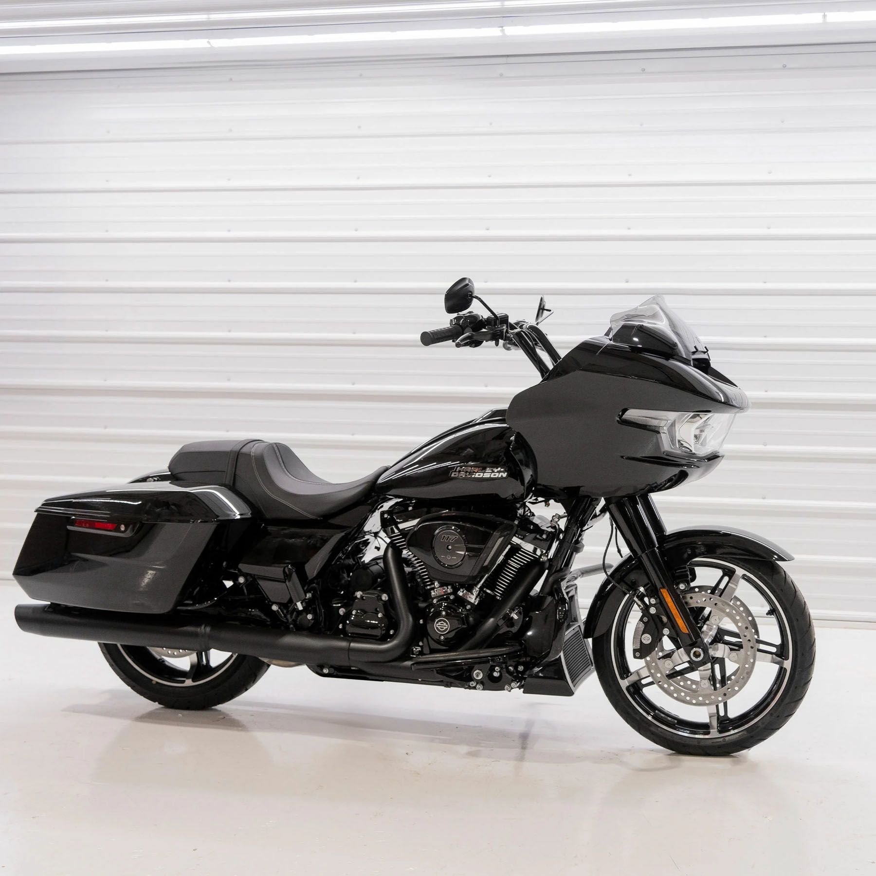 2024以降 ロードグライド 8インチ スポーツウィンドシールド (ライトスモーク)4