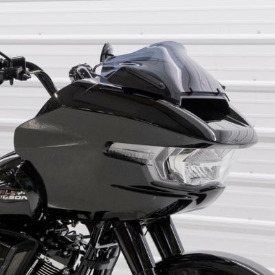2024以降 ロードグライド 8インチ スポーツウィンドシールド (ダークスモーク) クロックワークス