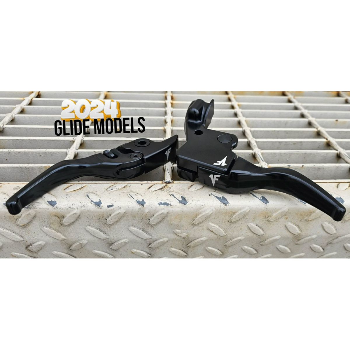 2024以降 ツーリング イージープル・レバーセット (ブラック) ワンフィンガー1