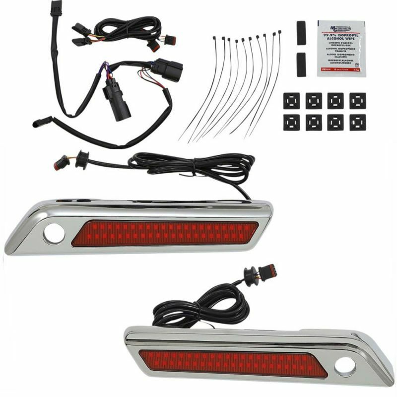 2014以降ツーリング LED サドルバッグヒンジ クローム/レッドレンズ Custom Dynamics（カスタムダイナミクス）