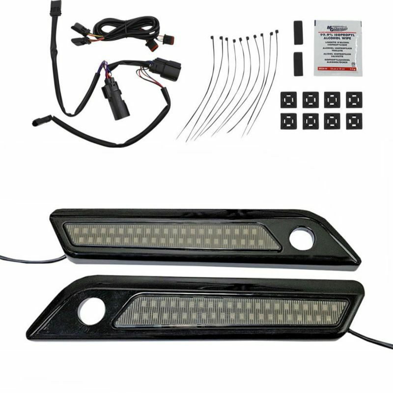 2014以降ツーリング LED サドルバッグヒンジ ブラック/スモークレンズ Custom Dynamics（カスタムダイナミクス）