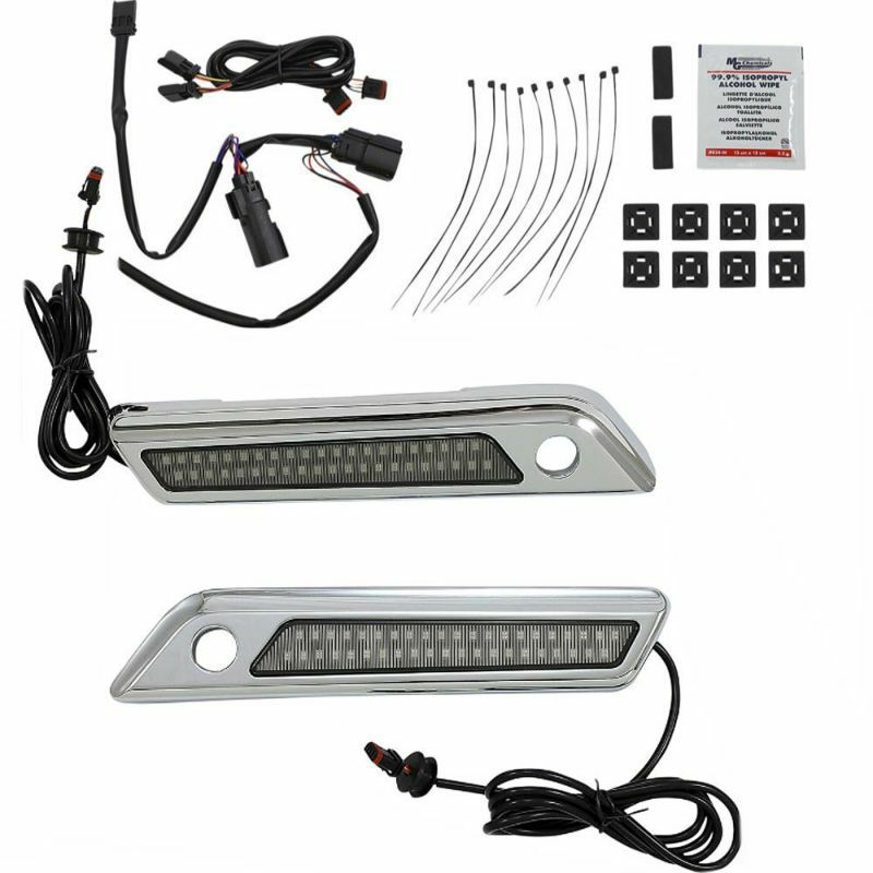 2014以降ツーリング LED サドルバッグヒンジ クローム/スモークレンズ Custom Dynamics（カスタムダイナミクス）