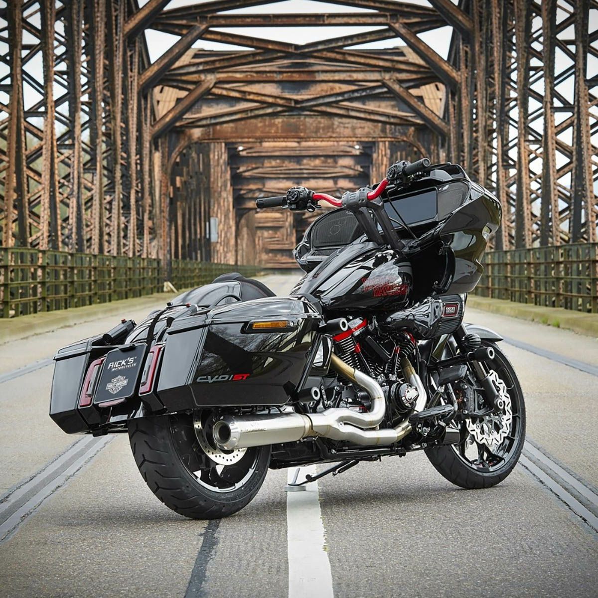  2024以降 ロードグライド パフォーマンス1 クラブスタイル モトハンドルバー 790mm幅7