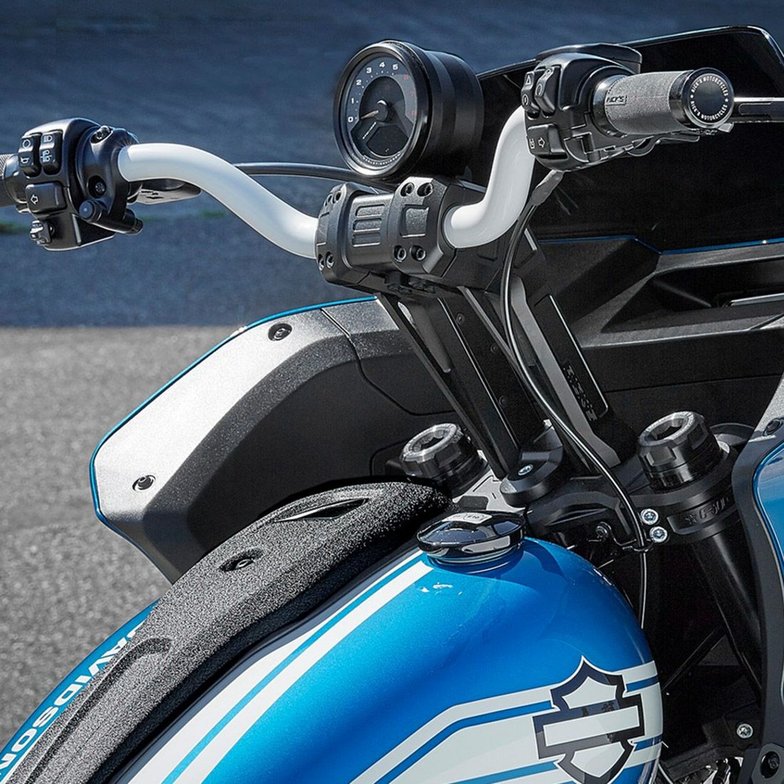  M8 ローライダーS クラブスタイル メーターマウント付 10インチプルバックライザー