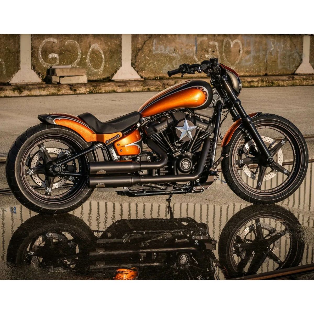 M8ソフテイル ストリートボブ、スタンダード アルミ ヘッドライトキャップ (ロウアルミ)5