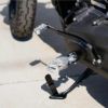 M8 ソフテイル、スポーツスターS、ナイトスター プロシリーズ MX ライダー フットペグ アルミシルバー TC Bros 