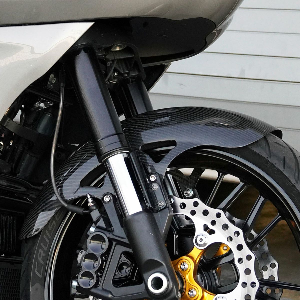 1999～2013 ツーリング プロスポーツ 21インチ用 カーボンフロントフェンダー2