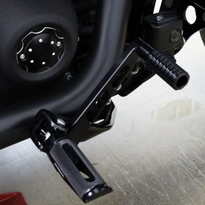 M8 ソフテイル リアブレーキレバーキットV2 Cタイプ (ブラック) スピードラ
