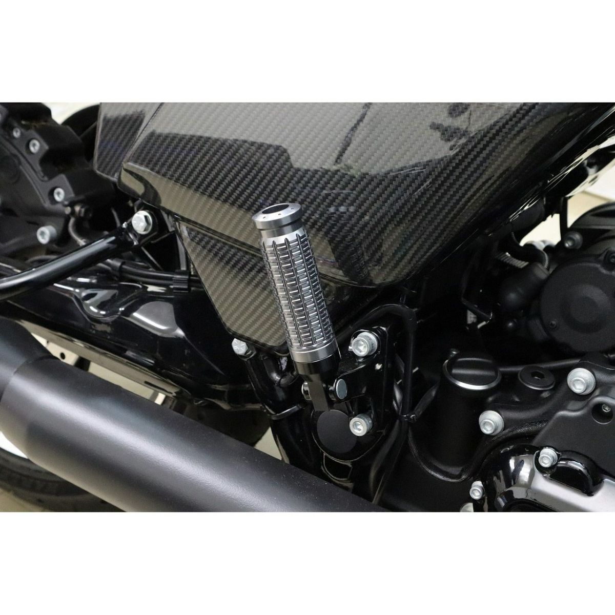 ハーレー アルミフットペグ タイプ1 (チタン)3