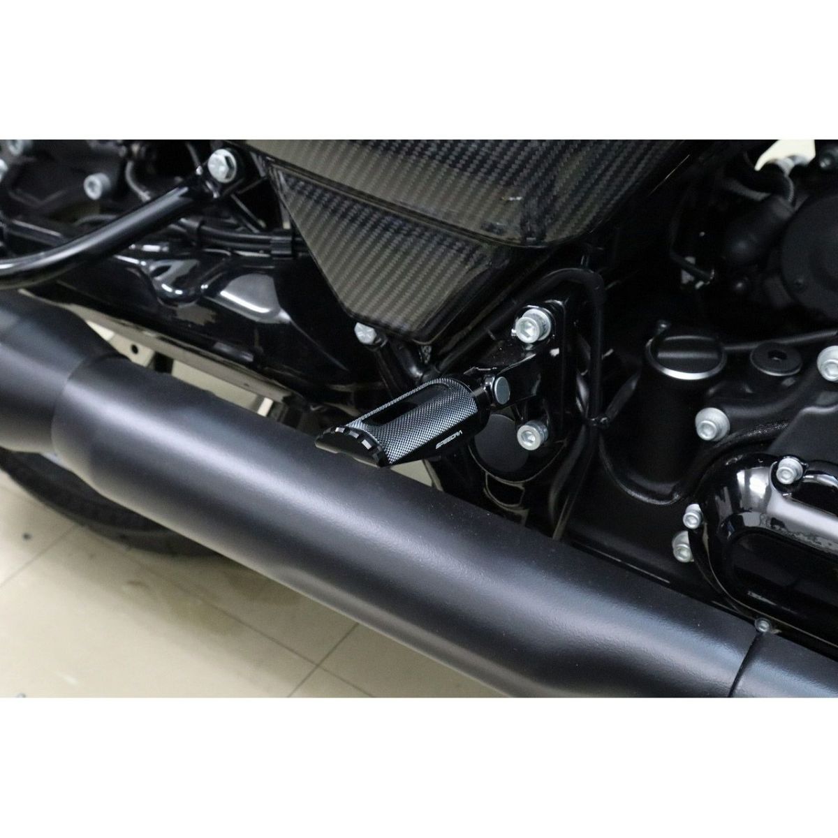 ハーレー アルミフットペグ タイプ3 (ブラック)2