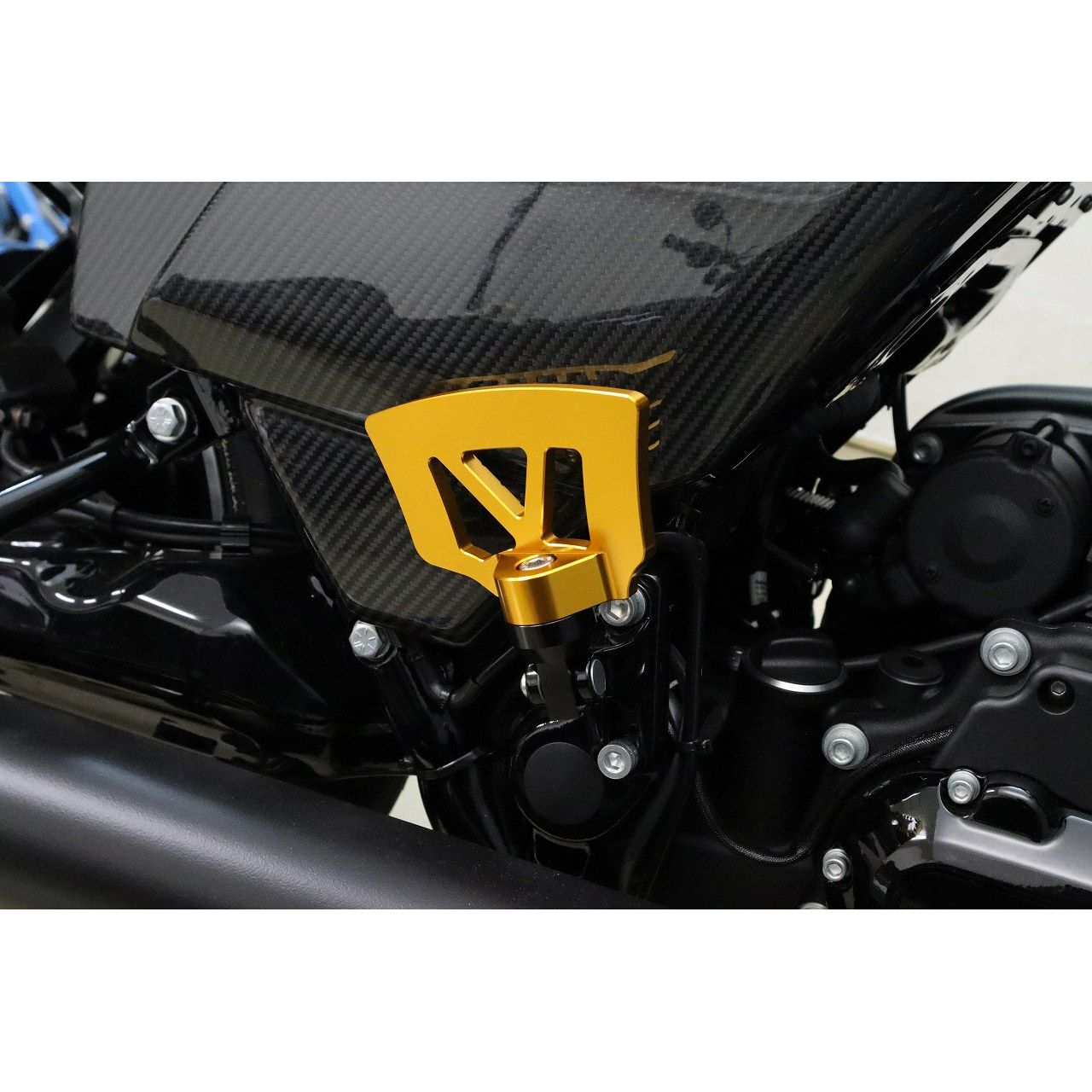 ハーレー アルミ ミニフットボード (ゴールド)3