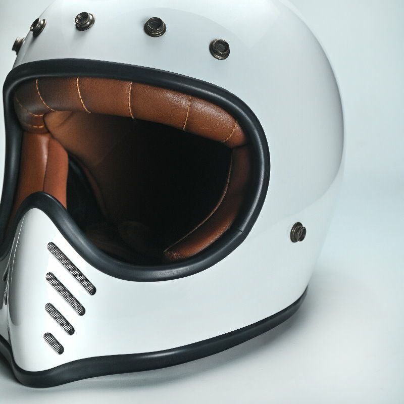 RAWシリーズ スモールシェル フルフェイスヘルメット グロスホワイト feture 6