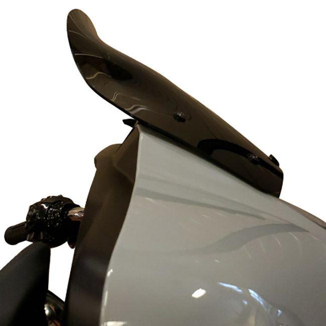  2024以降 ストリートグライド 12.5インチ ウィンドシールド (ダークスモーク)1