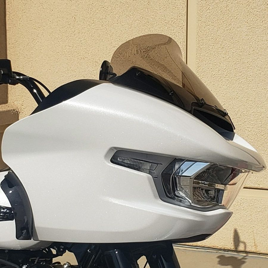 2024以降 ロードグライド 11.5インチ ウィンドシールド (ライトスモーク)