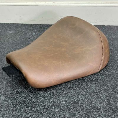 Le Pera BARE BONESソロシート Bomber Brown レザー