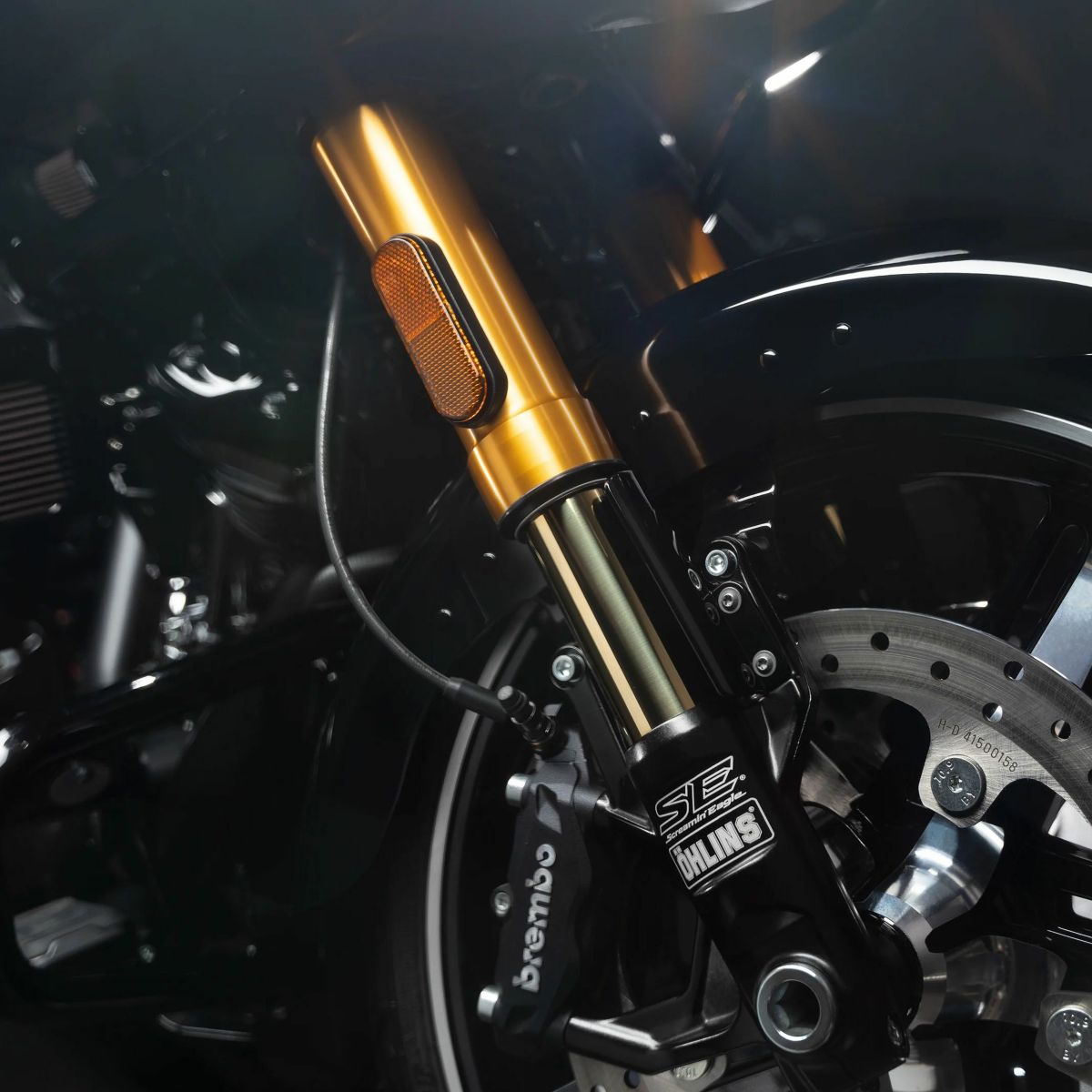 2024以降 ツーリング スクリーミンイーグル/オーリンズ 倒立フォークキット (ゴールド)