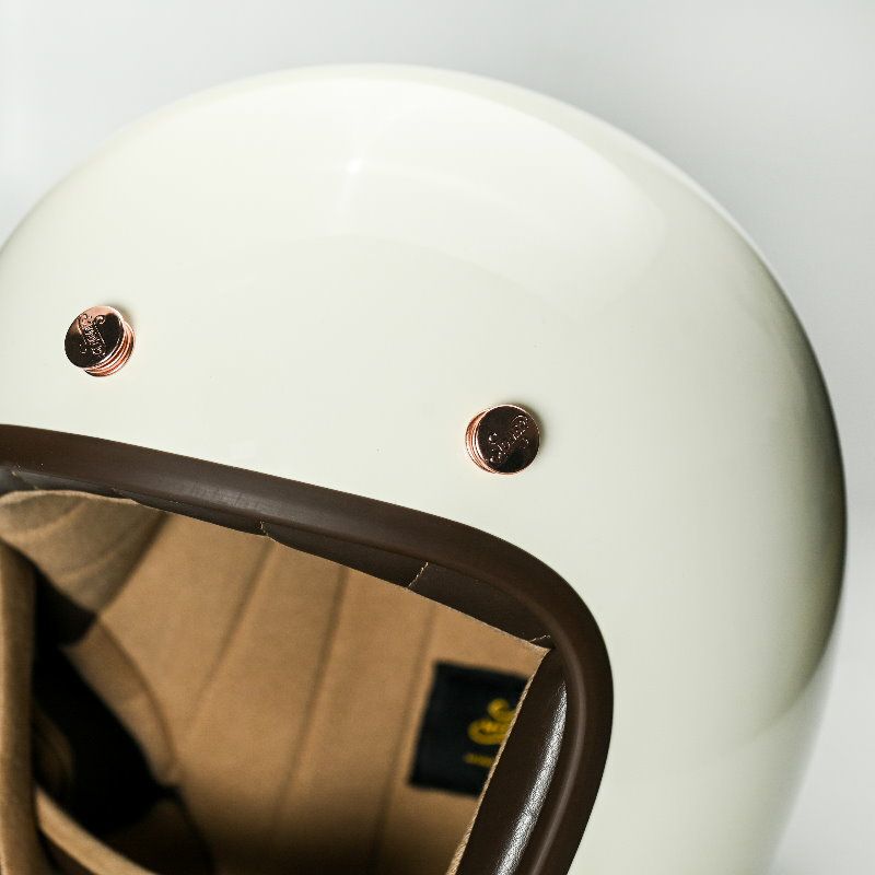BELLEシリーズ スモールシェル ジェットヘルメット ブライトココナッツミルクホワイト feture 4