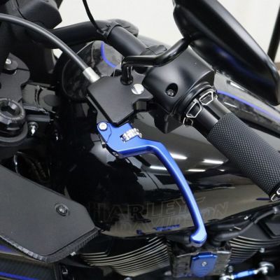 M8ソフテイル アルミ アジャスタブルレバーセット スタンダードタイプ (ブルー/シルバー) スピードラ