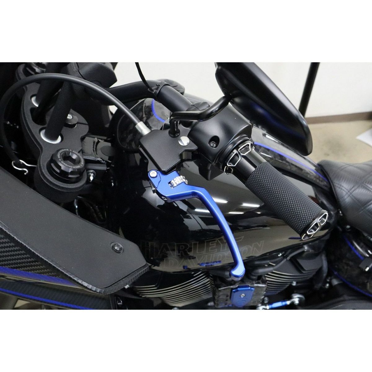 M8ソフテイル アルミ アジャスタブルレバーセット スタンダードタイプ (ブルー/シルバー)2