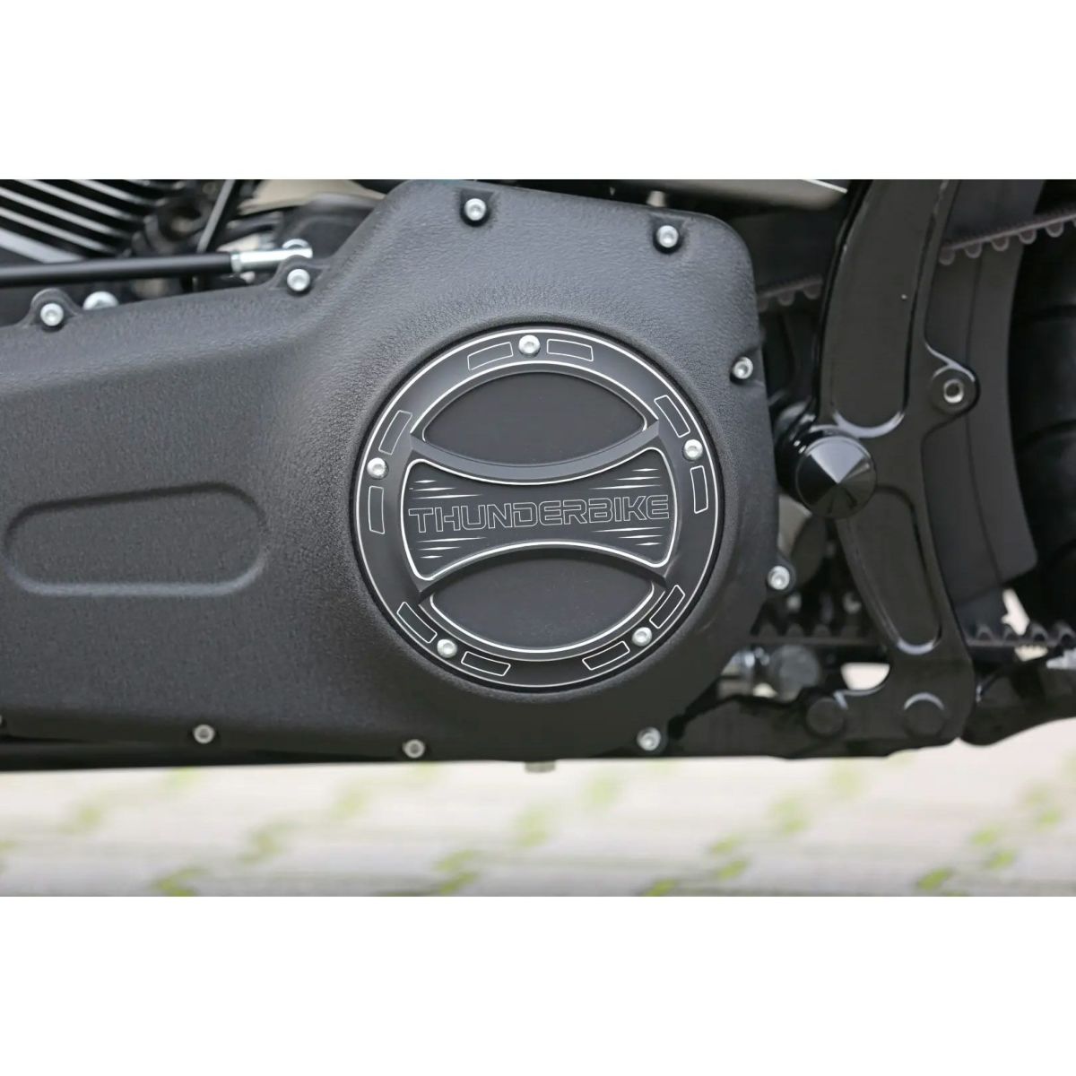 ソフテイル、ダイナ、ツーリング、トライク トルク2.0デザイン TBロゴ入り ダービーカバー2