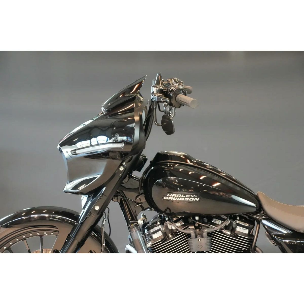  2024以降 ストリートグライド/ウルトラ ブレードランナー2 エイプハンドルバー (ブラック)3