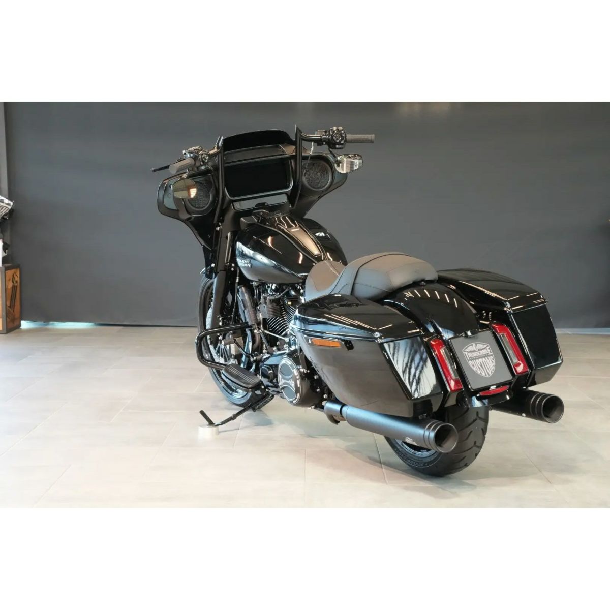  2024以降 ストリートグライド/ウルトラ ブレードランナー2 エイプハンドルバー (ブラック)4