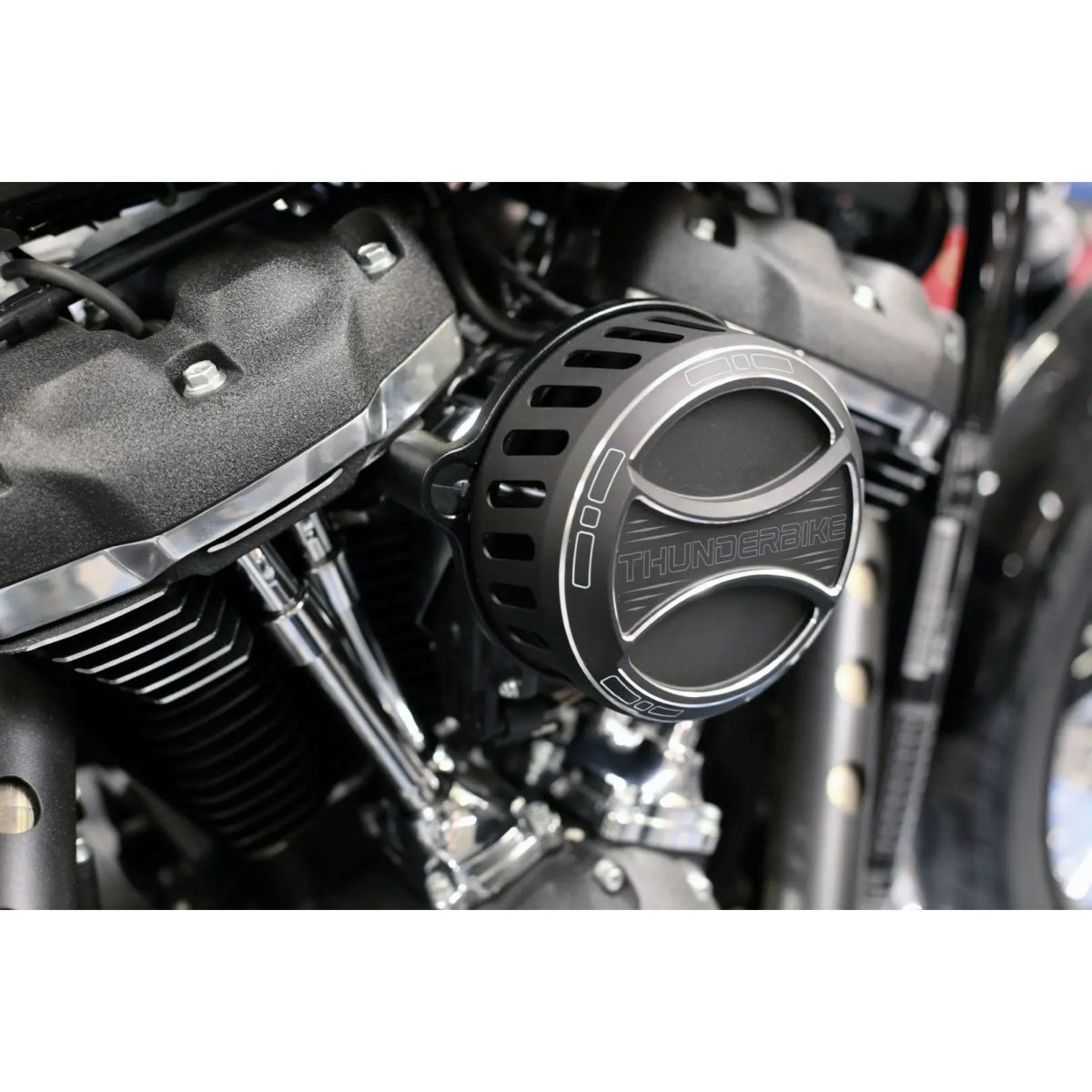 M8 ツーリング、ソフテイル トルク2.0 TBロゴ ハイフローエアクリーナキット1