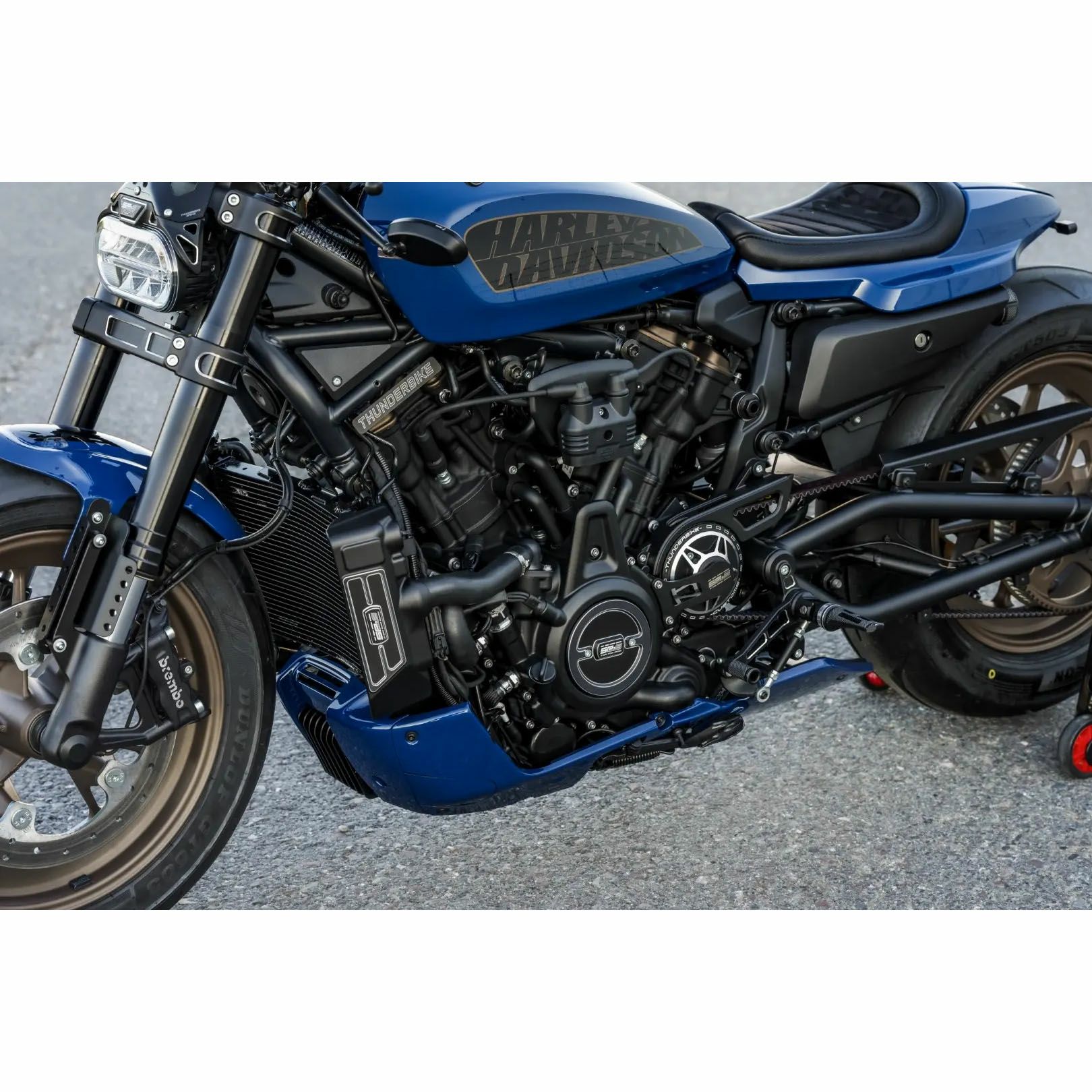 スポーツスターS、ナイトスター フレームカバーセット (ブラック)3