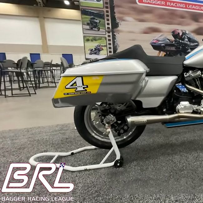 2014～2023 ツーリング BRLサドルバッグボトム 右側 (未塗装)