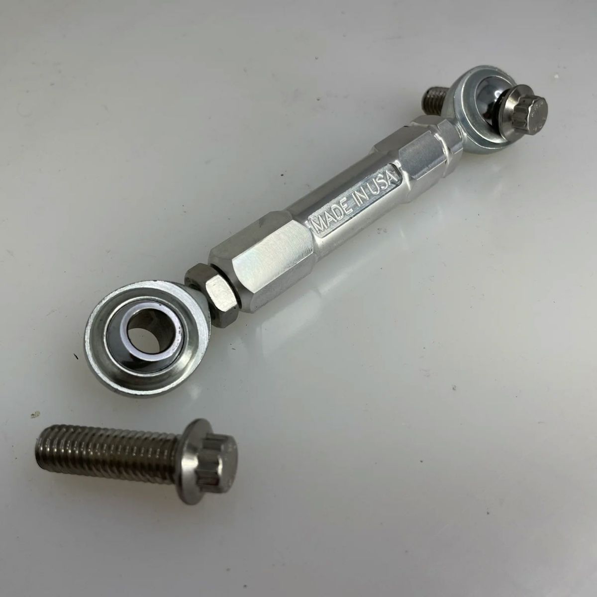 2009以降 ツーリング、トライク アジャスタブル・エンジンスタビライザーリンク (シルバー)1