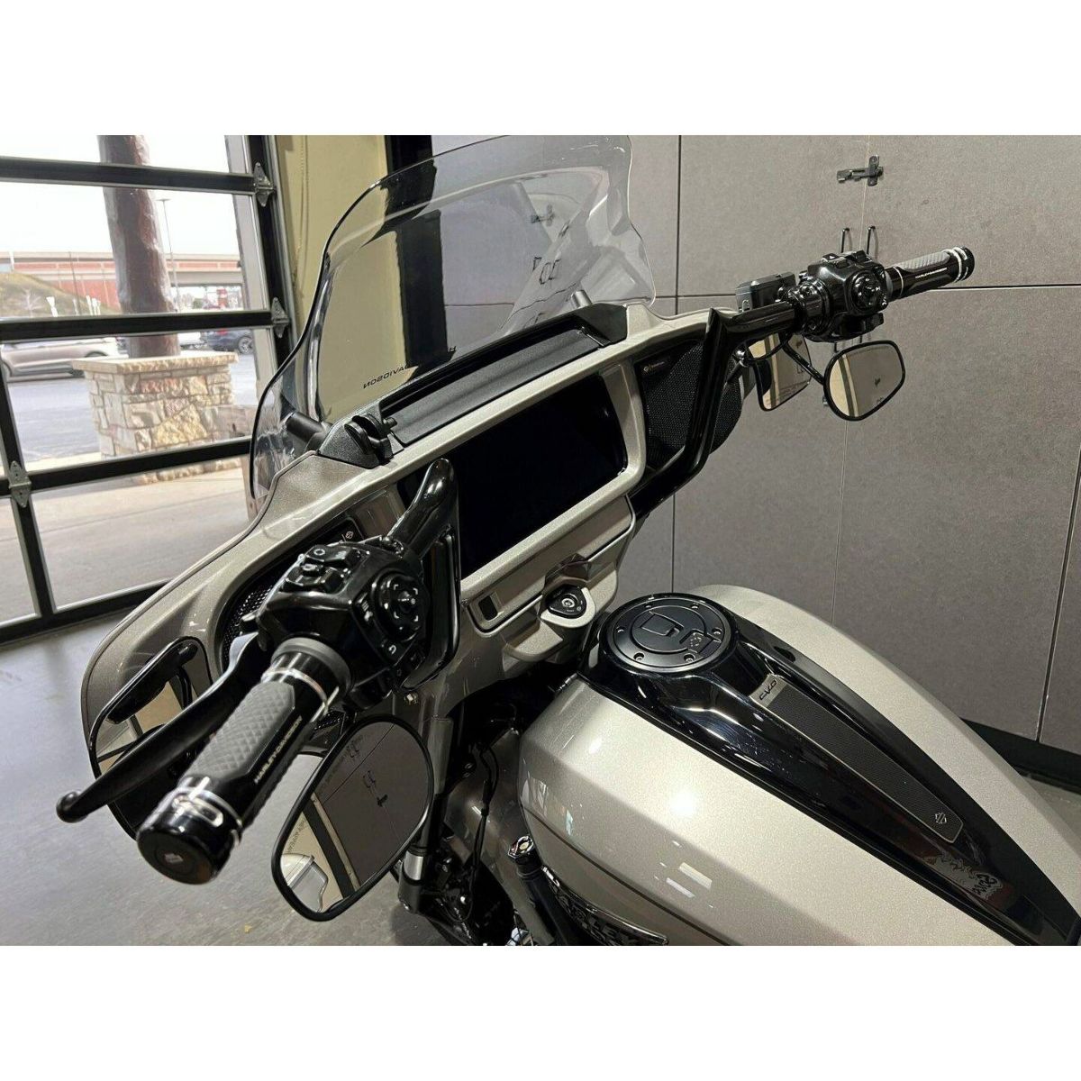 EZインストール 1-1/4インチ径ポインテッドトップ・ハンドルバー 12インチ (グロスブラック)3