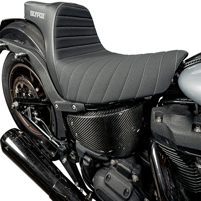 M8 ローライダー/S/ST、スポーツグライド ハイヌーン ツーアップシート (グレーロゴ)7