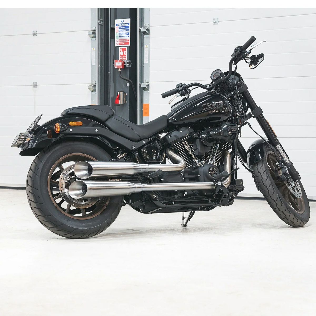 ショットガン 2-2 フルエキゾーストマフラー (ポリッシュ)2