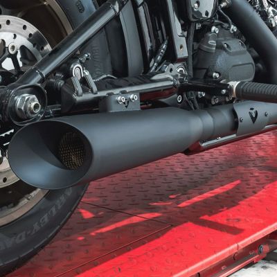 M8 ストリートボブ、ローライダー/S/ST、スタンダード パフォーマンス 2-1 フルエキゾーストマフラー (ブラック) コブラスポーツ
