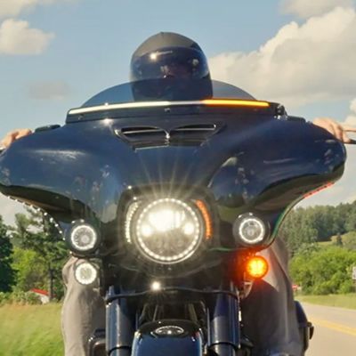 2014～2023 ストリートグライド、エレクトラグライド ソレイル シーケンシャル・ウィンドシールドトリム (ブラック) シロ