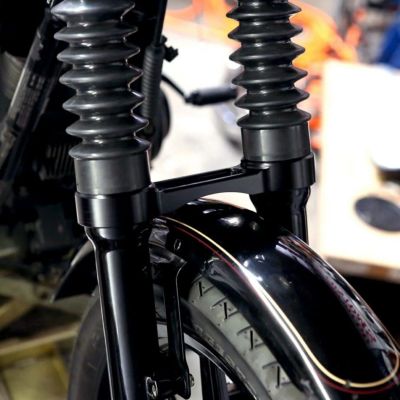 サンディエゴカスタムズ プロシリーズ・39mm フォークブレース フォークブーツ装着可 (ステルスブラック)