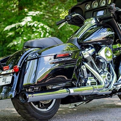 M8 ツーリング 4インチ・グランドナショナルスリップオンマフラー/クロスオーバー・プラグセット (クローム) エスアンドエス